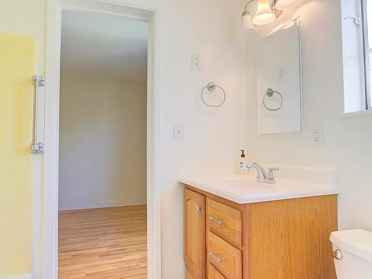 1802 Loma St — Photo 19