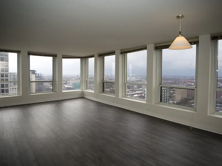 Dining/Living room