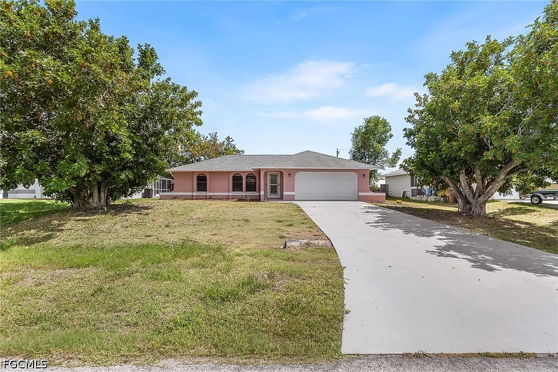 3 bed, 2.0 bath, 1182 sqft, $2,150 — Photo 4