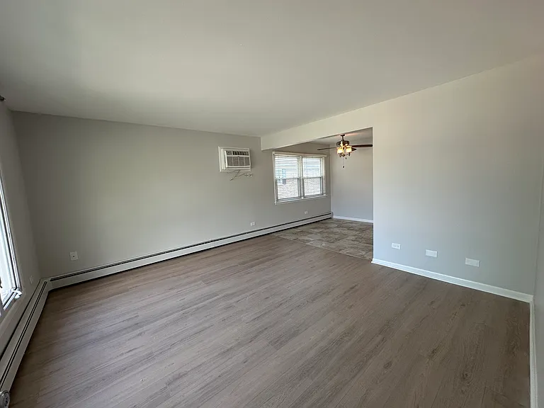 4516 Park Ave — Photo 3