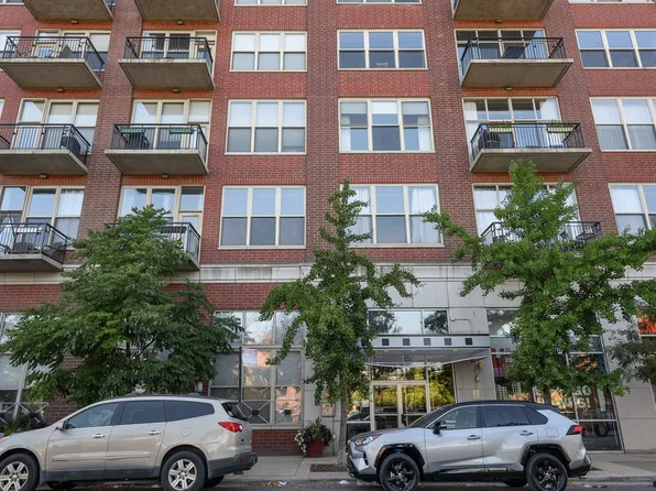 6 S Laflin St APT 110S, Chicago, IL 60607