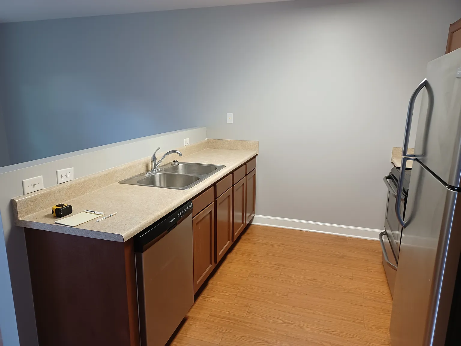 2 bed, 1.5 bath, 900 sqft, $1,200 — Photo 4