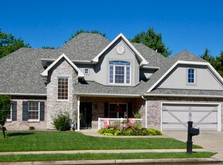 4911 Royal Lytham Dr, Columbia, MO 65203