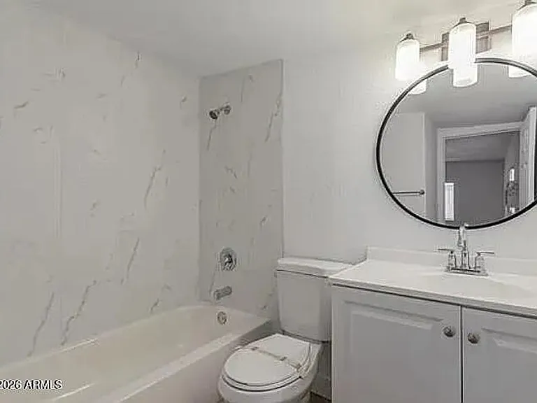 5035 N 23rd Ave — Photo 6