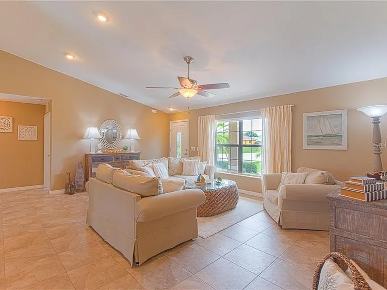 11268 Oceanspray Blvd — Photo 2