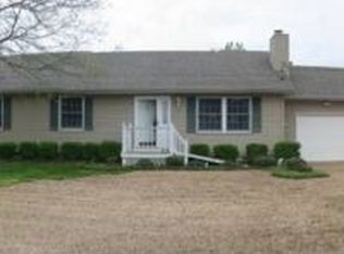 126 Beinville St, Jackson, TN 38305