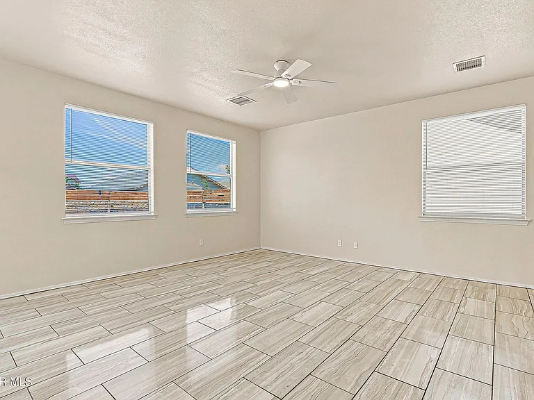 14469 Jacinto Ramos Ave #14469 — Photo 10