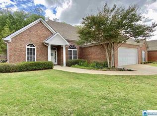 124 Cove Ln, Pelham, AL 35124