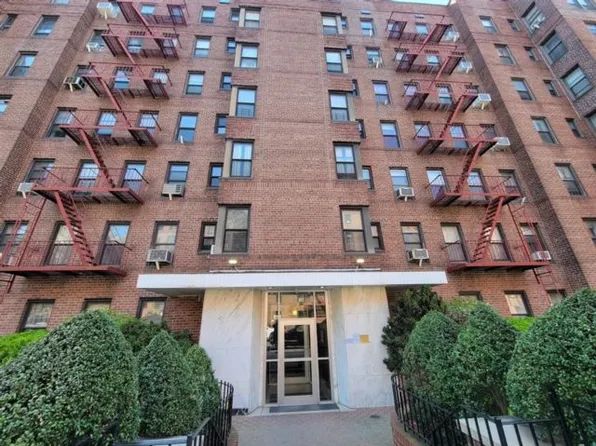 141-60 84th Rd #2G, Queens, NY 11435