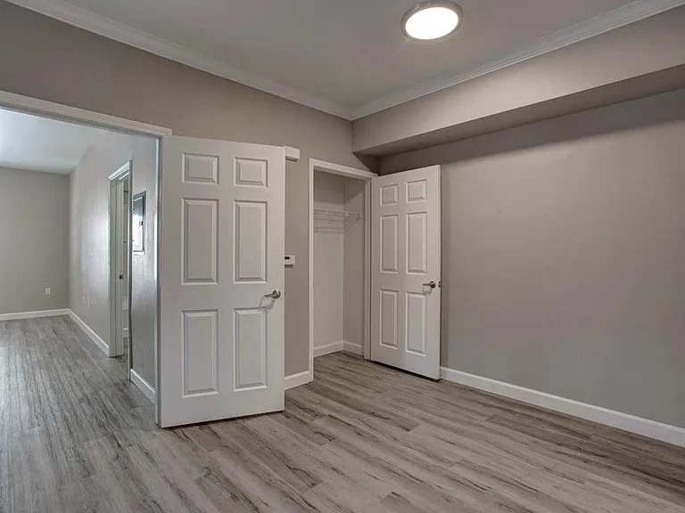 Broadleaf Apartments — Photo 54