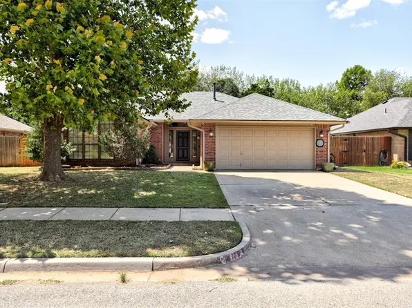 418 Edwards Dr, Norman, OK 73072