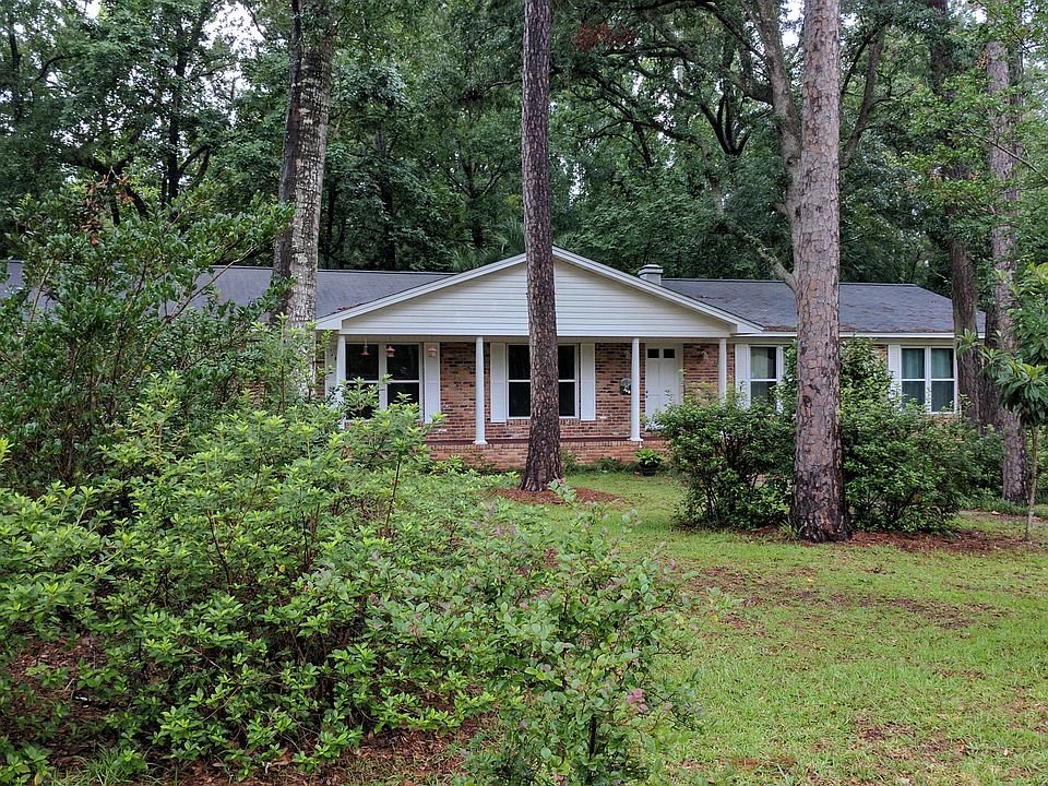 1st image of 4034 Delvin Dr