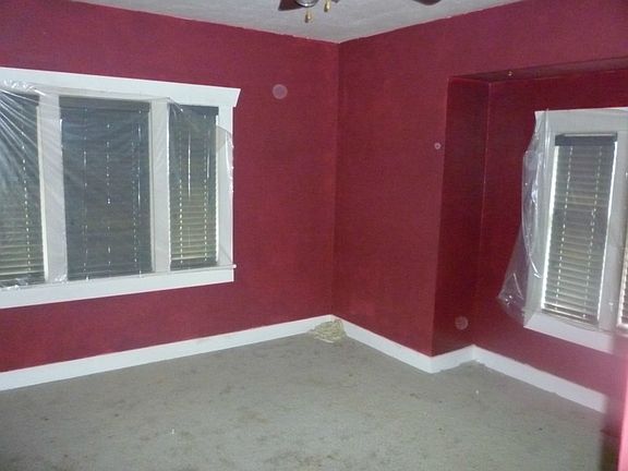 4th image of 628 N Montgomery Ave