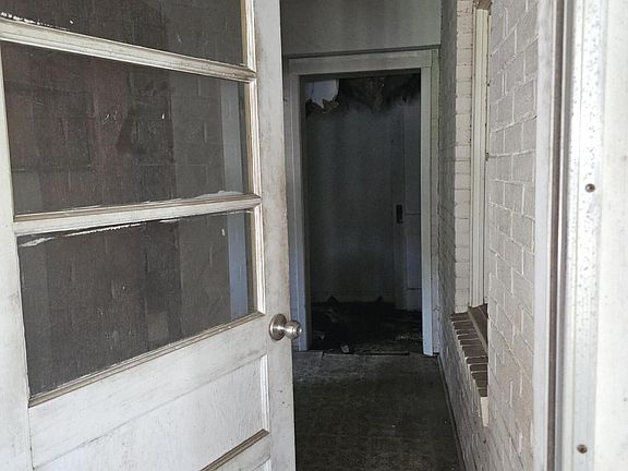2nd image of 1313 W Main St