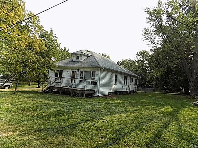 163 Haven St photo 1