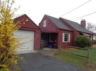 6 Bennington St, Springfield, MA 01108