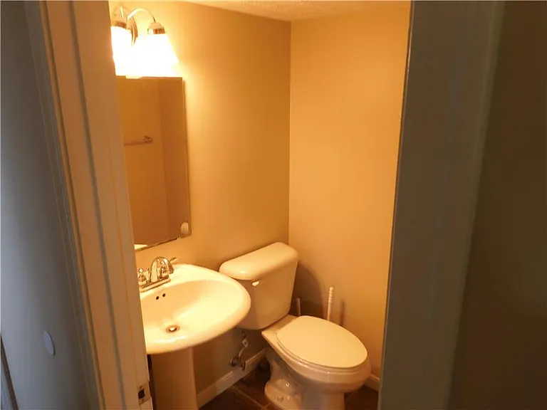 8442 Summer Pl — Photo 4