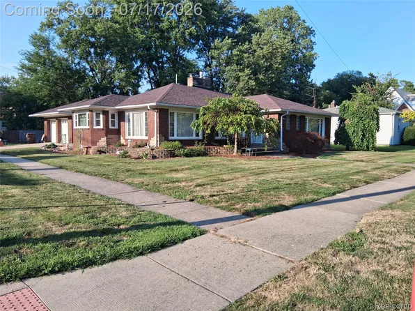 1460 Monroe St, Carleton, MI 48117