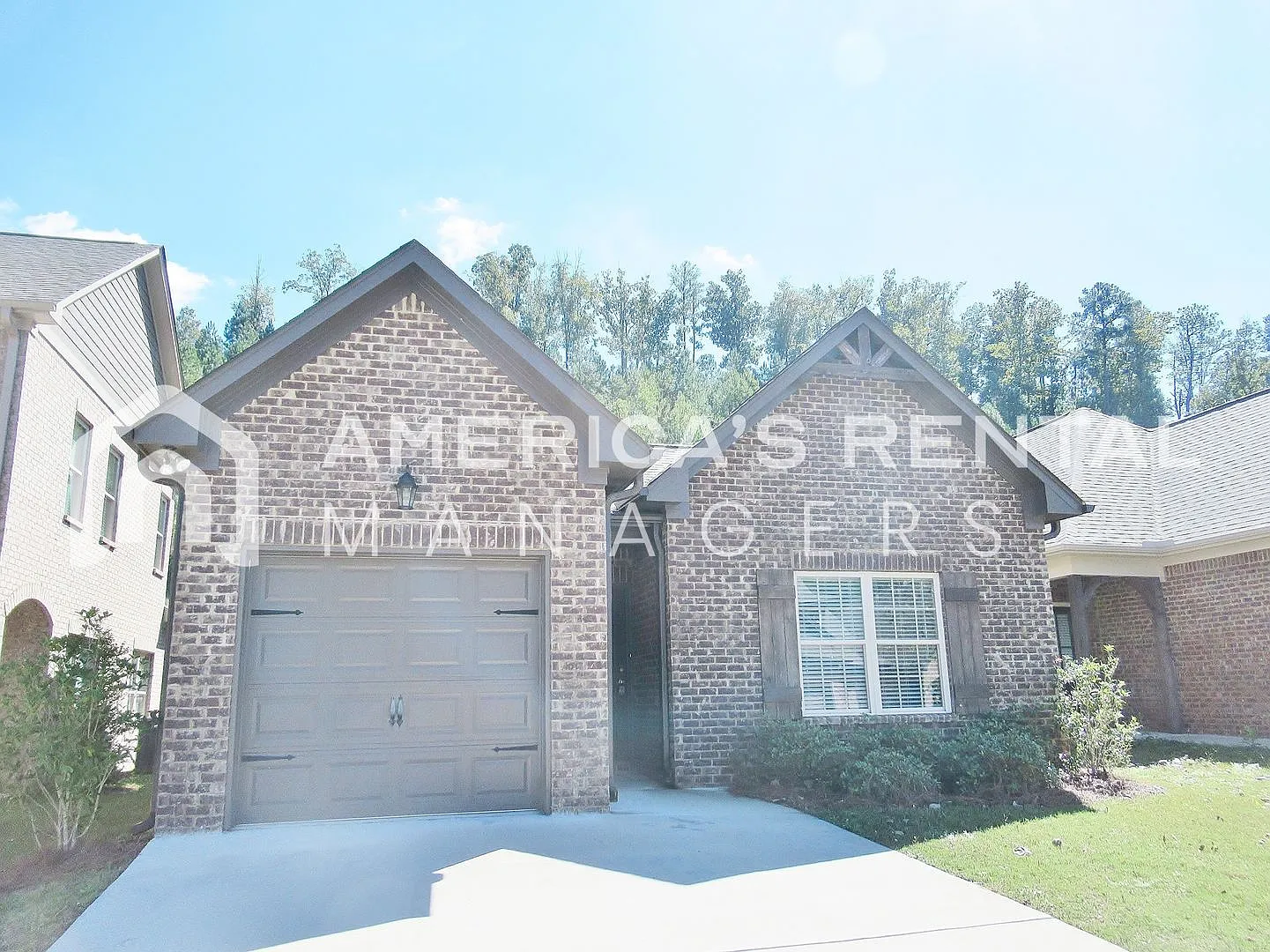 Deposit Pending! Spacious Home For Rent In Lake Cyrus... Available To View Now Move In Special! — Photo 3