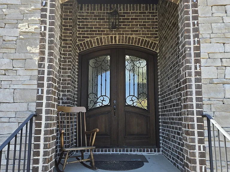 1780 Windstone Dr — Photo 5