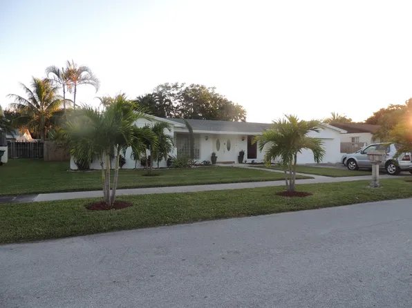 8234 SW 197th Ter, Cutler Bay, FL 33189