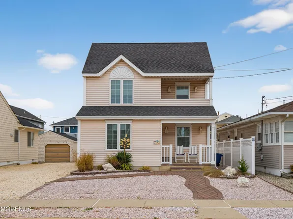 B19 Haddonfield Ave, Lavallette, NJ 08735