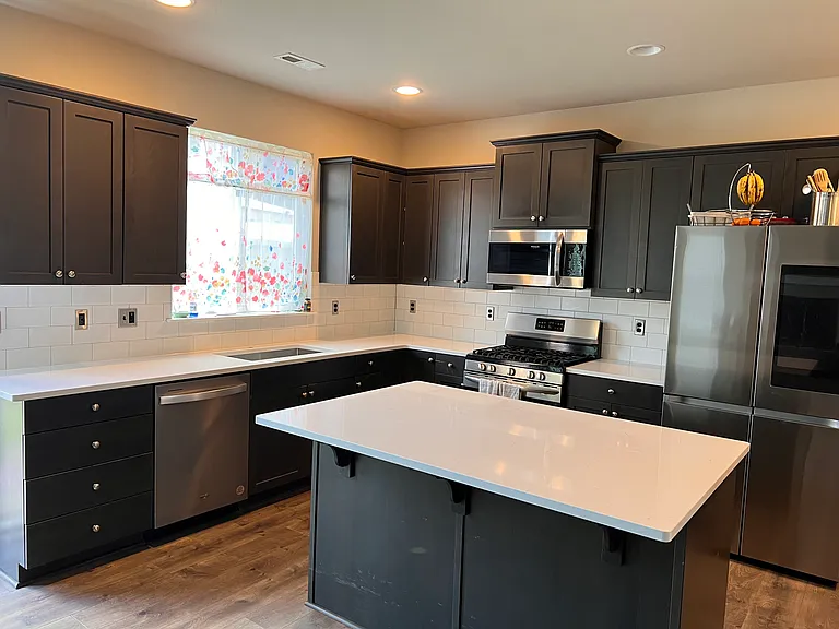 2823 84th Dr NE — Photo 13