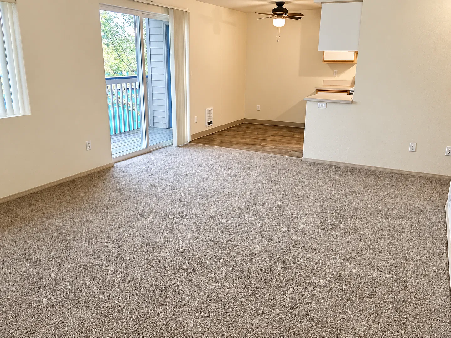 WALLACE PARK APARTMENTS (03) — Photo 2