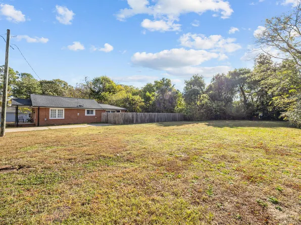102 N Jackson St #47 & 48, Dunn, NC 28334