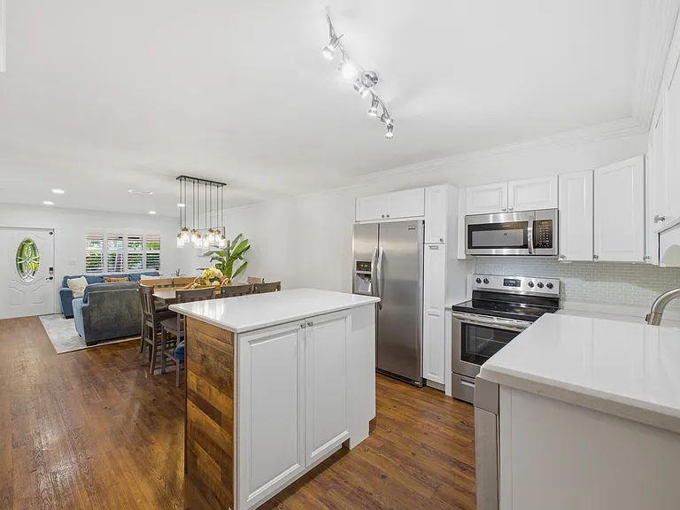 5120 NE 22nd Ave — Photo 14