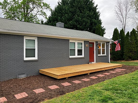 2nd image of 518 Kenneth Rd