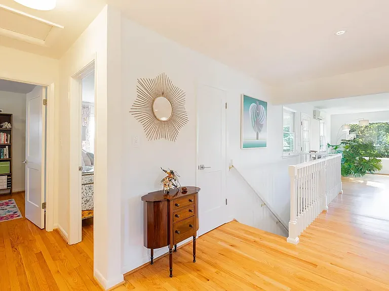 324 Parkway St — Photo 25