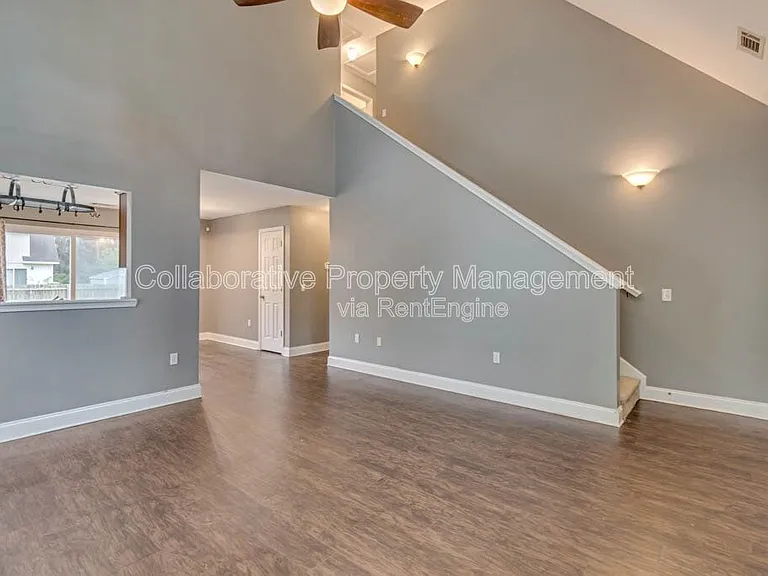 103 W Tietgen St — Photo 11