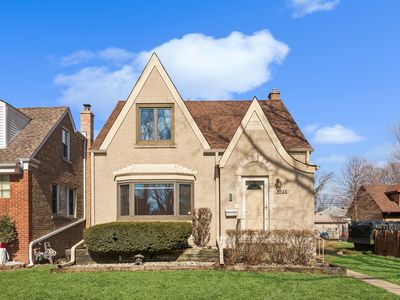 4928 Fairview Ln, Skokie, IL, 60077