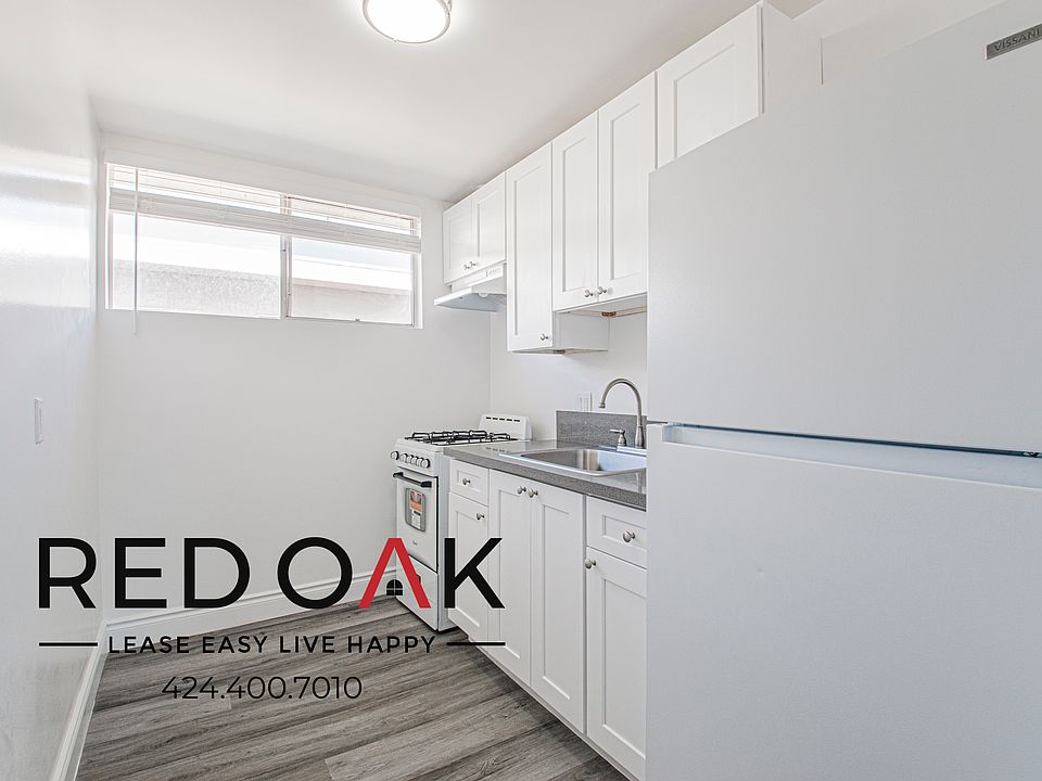 1st image of 12211 S Manor Dr #26