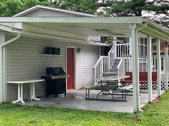 Covered patio