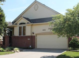 4406 N Shadow Gln, Wichita, KS 67226
