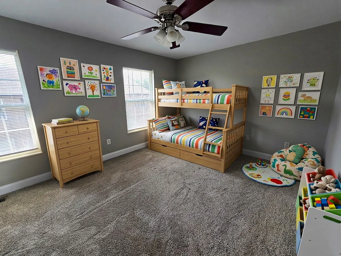 2 bed, 2.5 bath, 1296 sqft, $1,600 — Photo 4