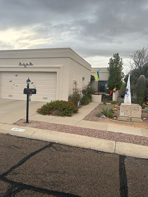 1st image of 870 W Calle De Emilia