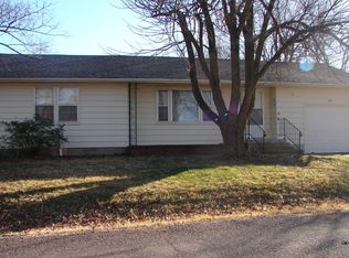 701 W Scott St, Monett, MO 65708