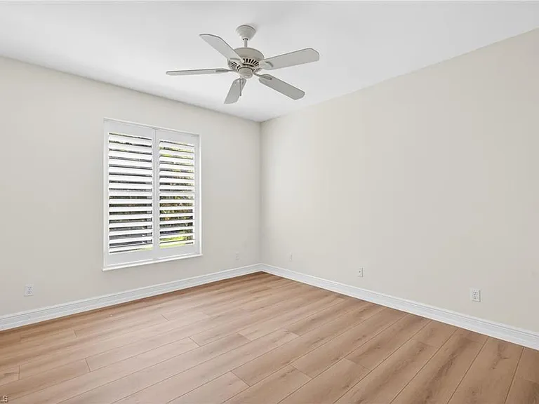 2229 Goshawk Ct — Photo 14