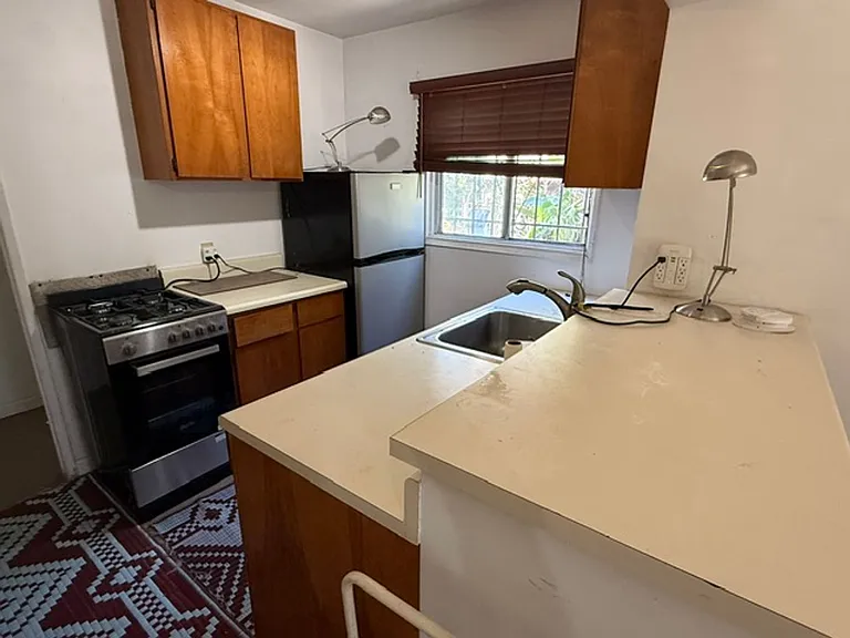 2240 Chestnut Ave — Photo 7