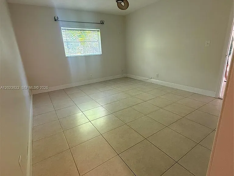 5080 SW 64th Ave #104 — Photo 6