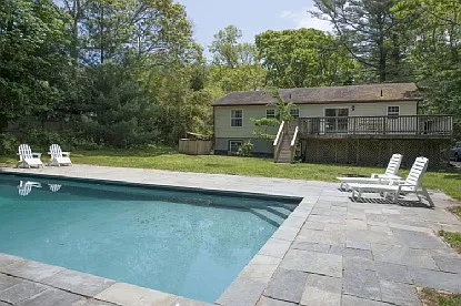 Near East Hampton Village and Beaches — Photo 2