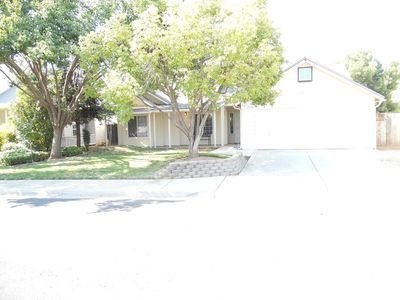 2151 Birch Ave, Clovis, CA, 93611