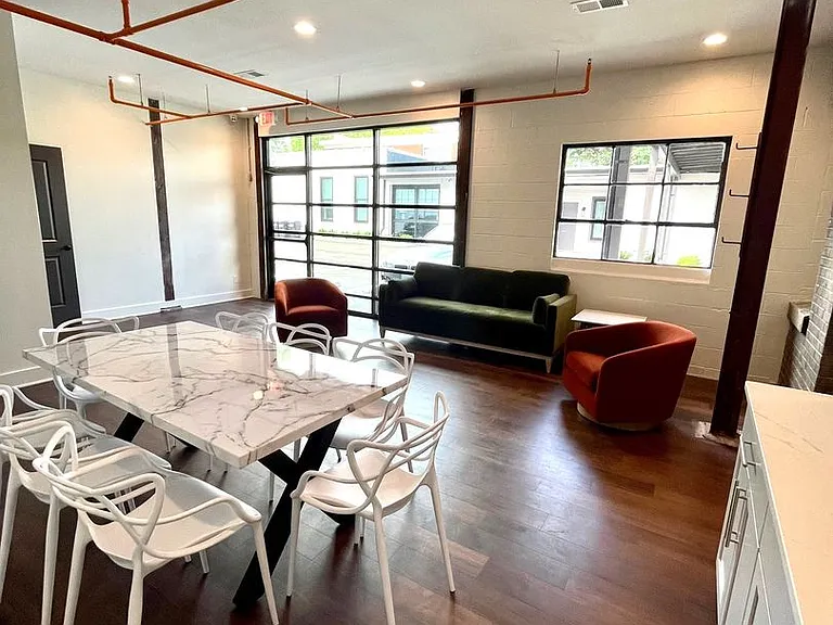Franklin Lofts — Photo 30
