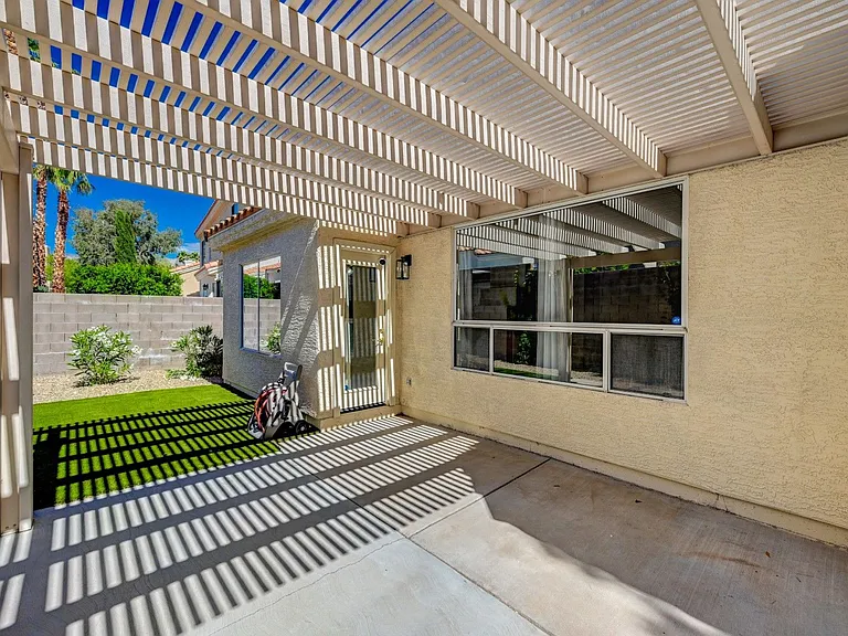 9421 Valley Hills Ave — Photo 22