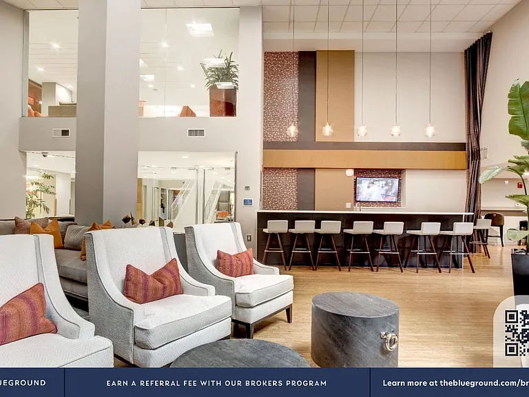 Building's Lounge