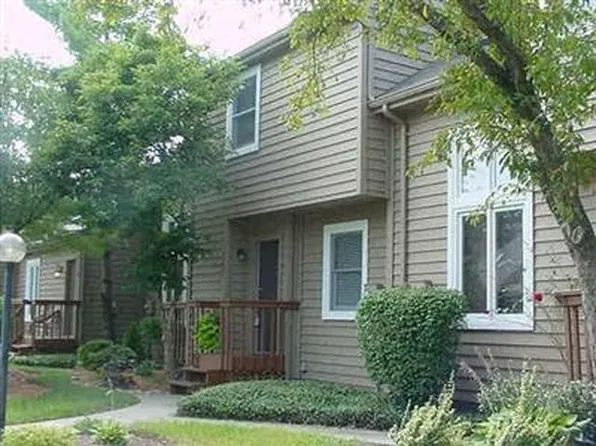 7499 Easton Ct #73, West Chester, OH 45069