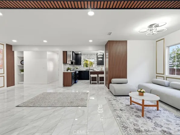 18114 Schoenborn St, Northridge, CA 91325